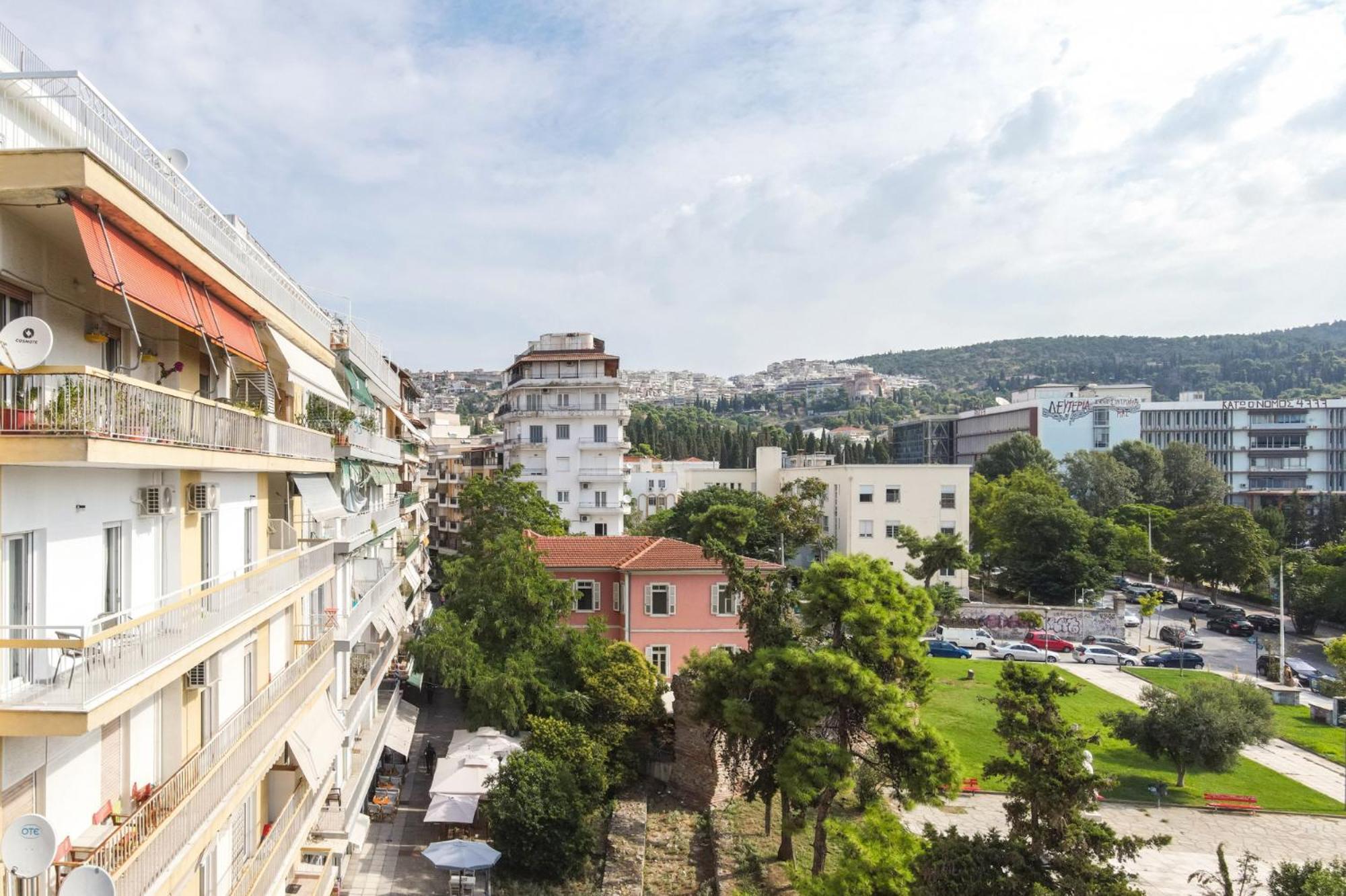 Apartment Kallos #skgbnb *